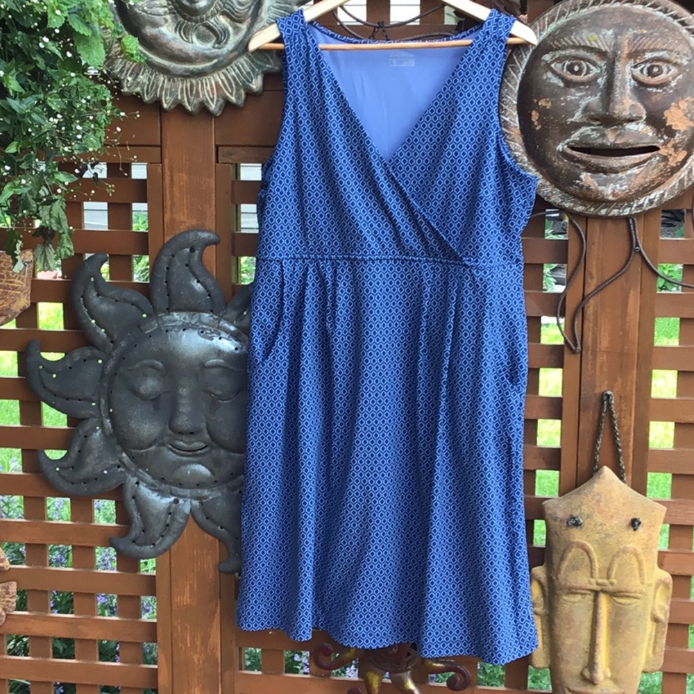 Eddie Bauer XL Blue Sleeveless Stretch Dress